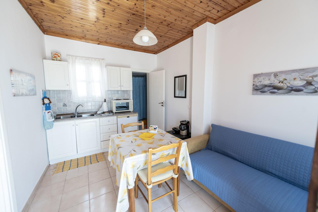 Filoxenia Apartments Chalki Town Exterior photo